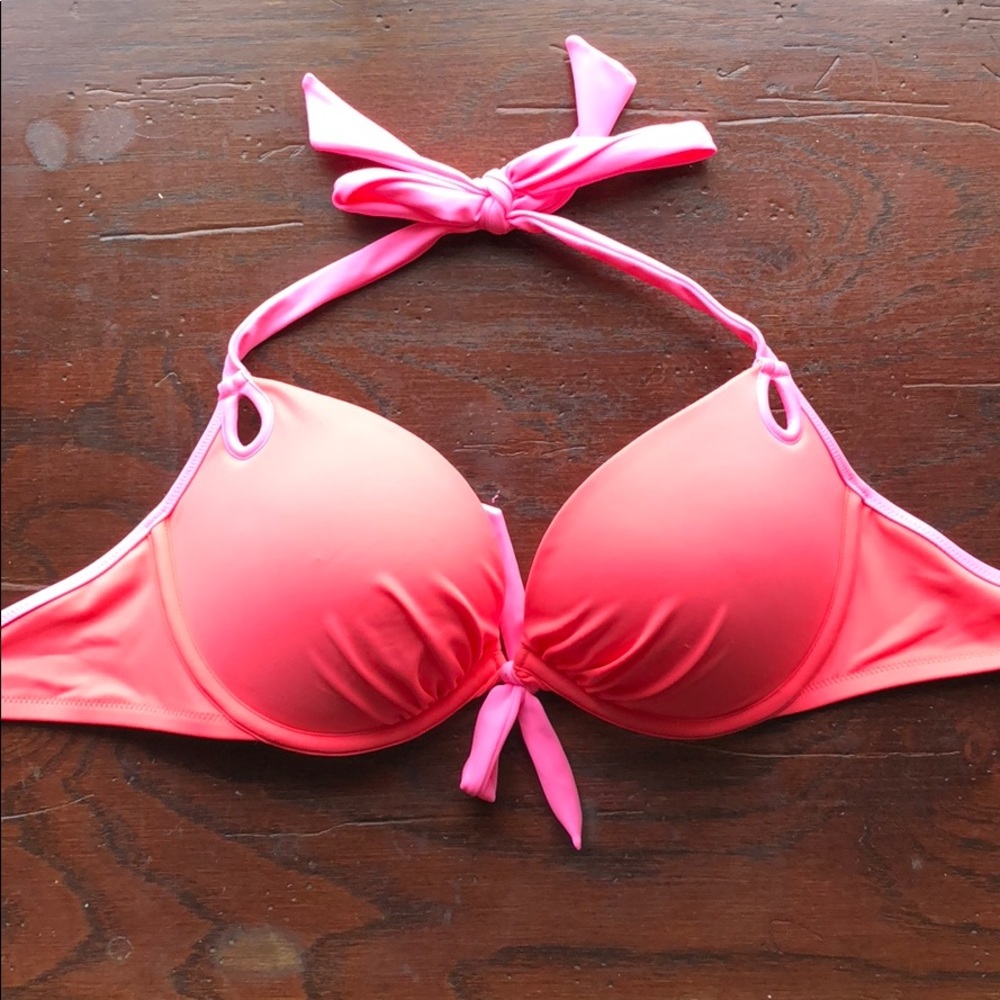 Victoria’s Secret Bikini Top